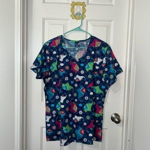 Zoe and Chloe nurse scrubs elephants size XL new with tag